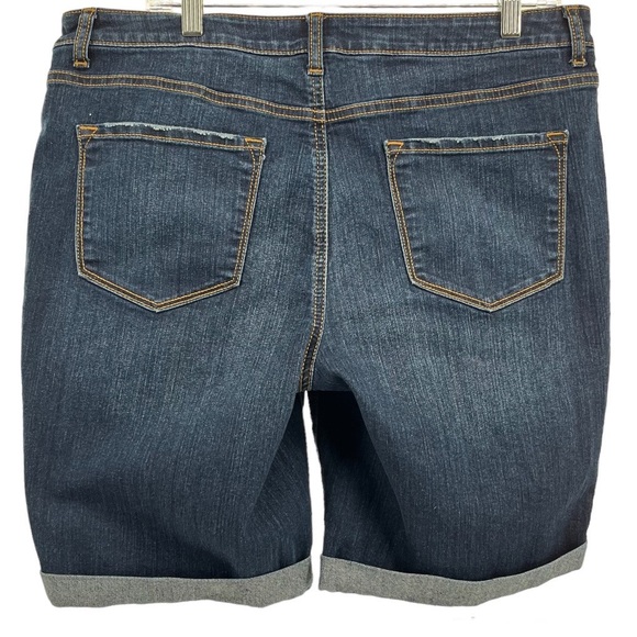 Apt. 9 Bermuda Shorts Denim Jeans Cuffed Hem Plus Size 16 - Picture 6 of 11